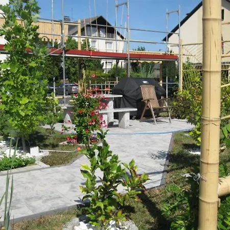 Apartment Diamond House Deluxe 6 *