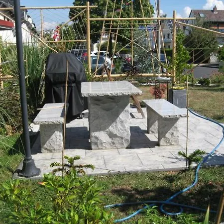 Diamond House Deluxe 6 شقة كوبلنس