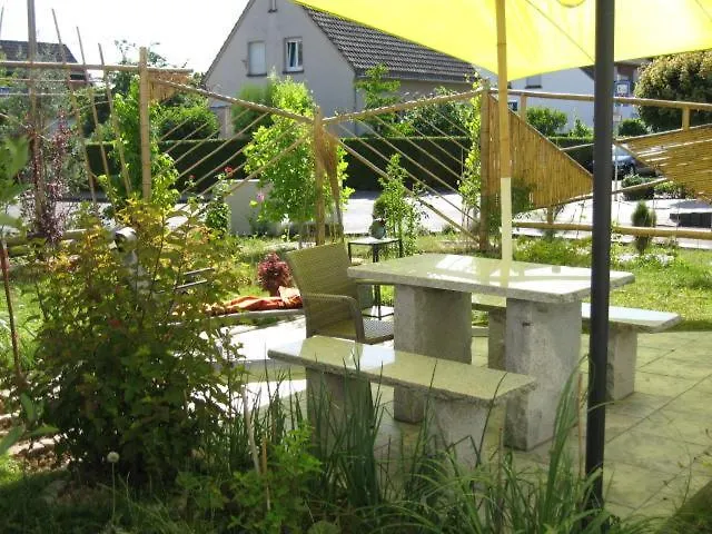 Diamond House Deluxe 6