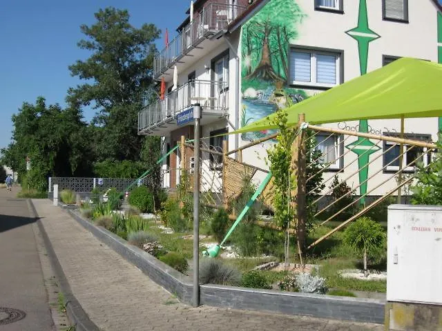 Diamond House Deluxe 6